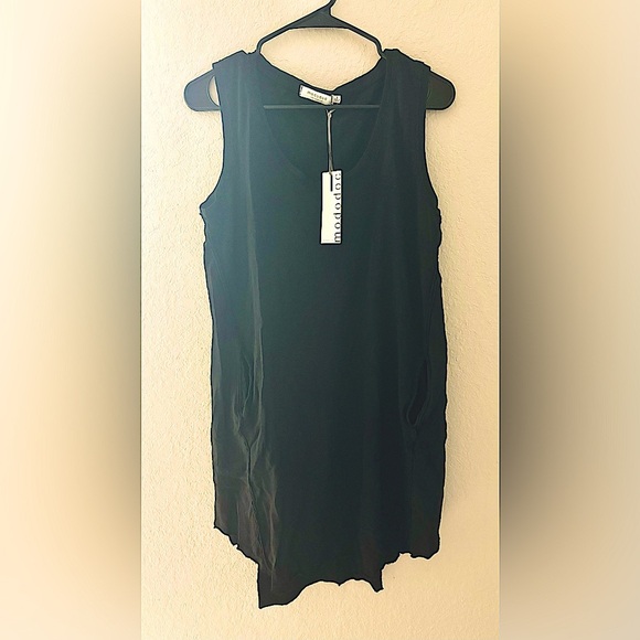 NWT Mododoc Black Scoop Neck Knee-Length Dress - Picture 2 of 4
